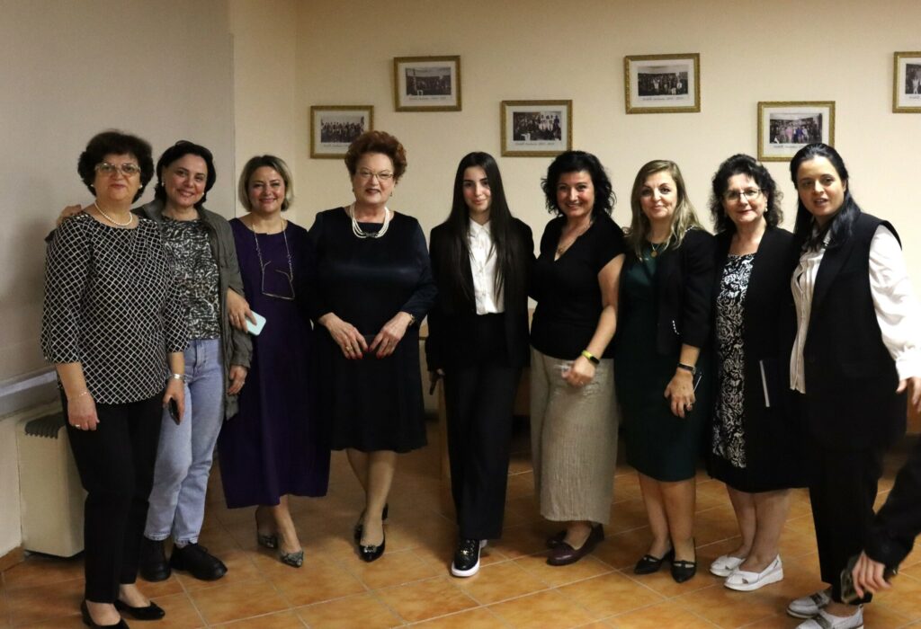Betimi i Senatit ! - Instituti 